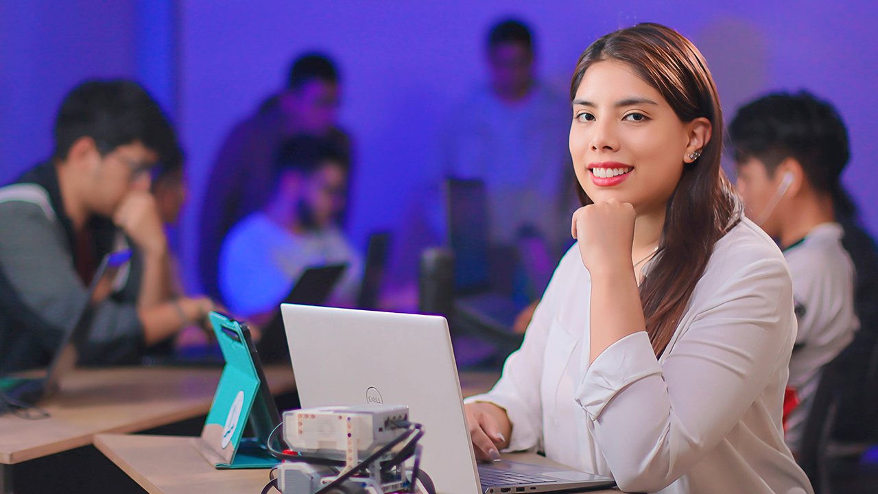 Photo of Nair Perez